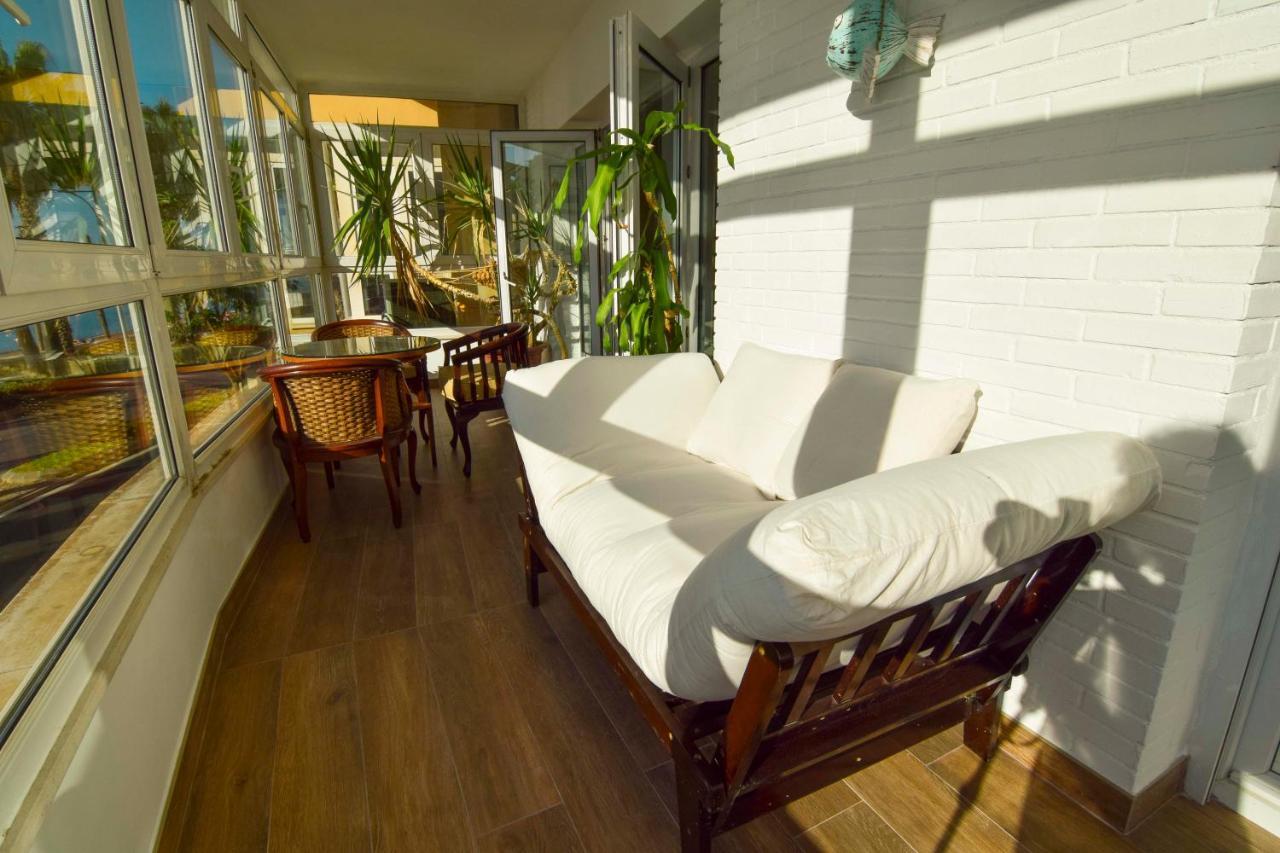 P&P Apartamentos Paseo Maritimo Pablo Ruiz Picasso مالقة المظهر الخارجي الصورة