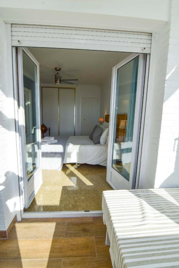 P&P Apartamentos Paseo Maritimo Pablo Ruiz Picasso مالقة المظهر الخارجي الصورة