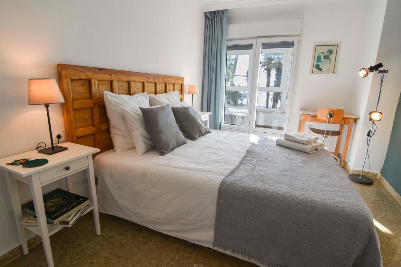 P&P Apartamentos Paseo Maritimo Pablo Ruiz Picasso مالقة المظهر الخارجي الصورة