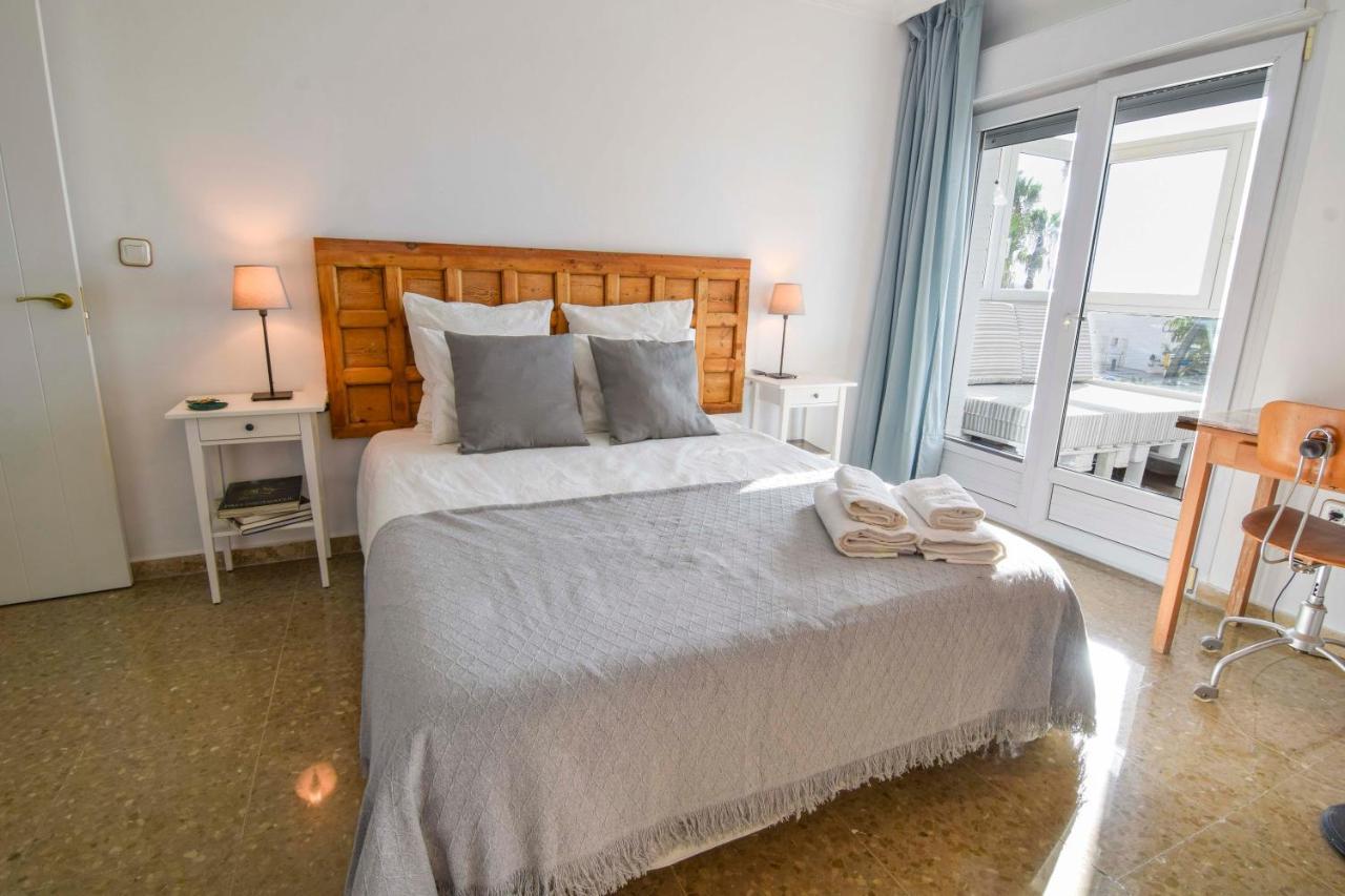 P&P Apartamentos Paseo Maritimo Pablo Ruiz Picasso مالقة المظهر الخارجي الصورة